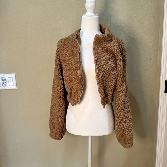 ZAFUL Sherpa Faux Fur Cropped Teddy Bomber Jacket - size small - Picture 5 of 8